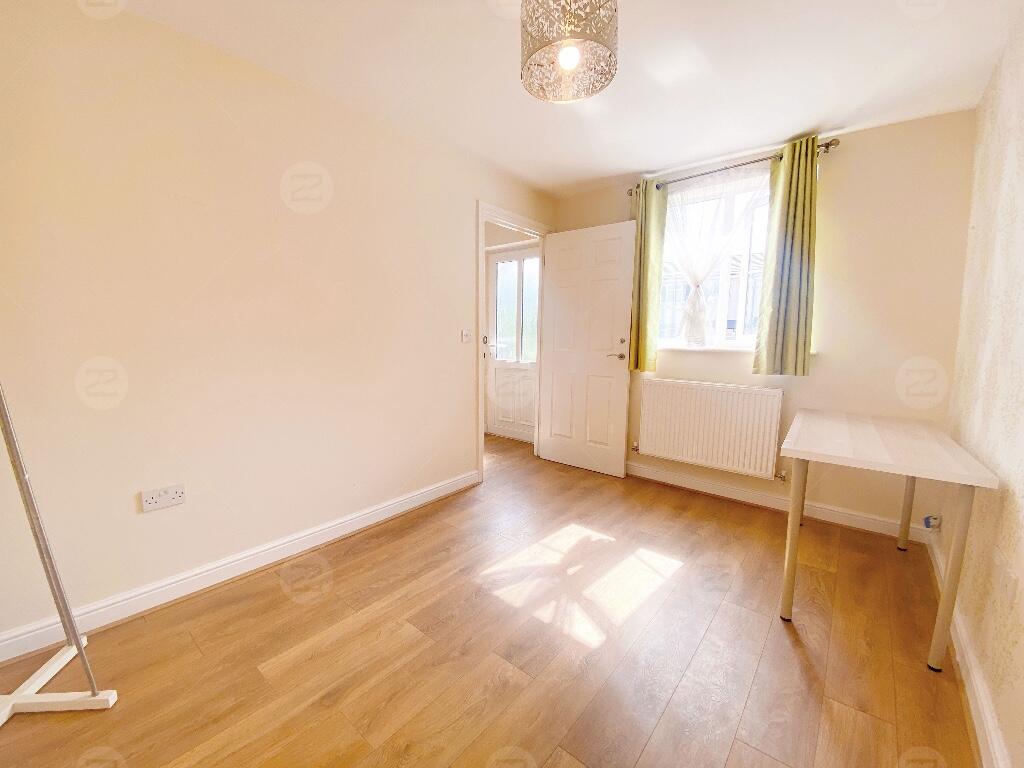 37 Sheriff Avenue, Coventry, West Midlands, CV4 8FE - View 3