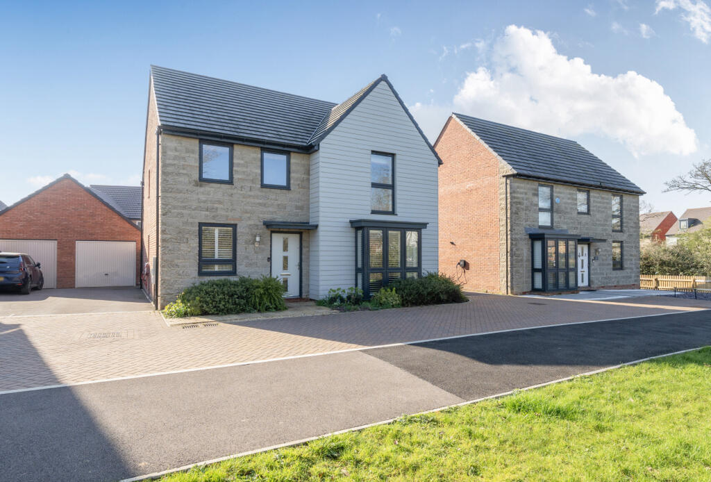 Main image of property: Crossman Way, Yate, Bristol, Gloucestershire, BS37