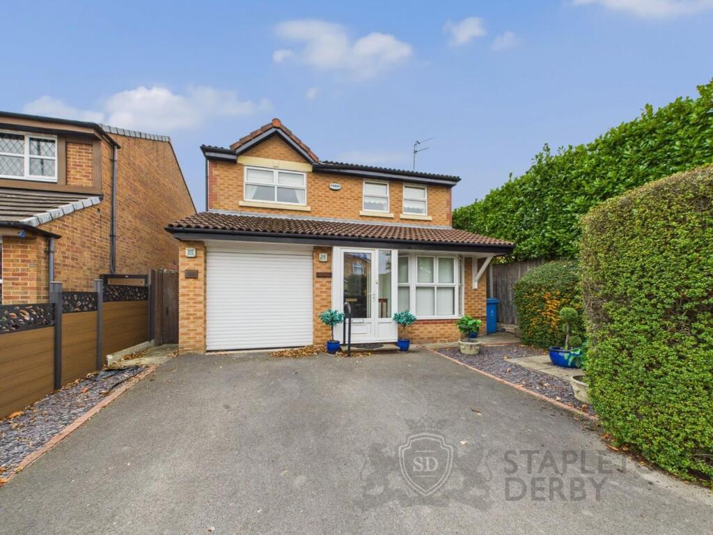 3-bed house on St. James Road, Eccleston Park, L34, £295,000