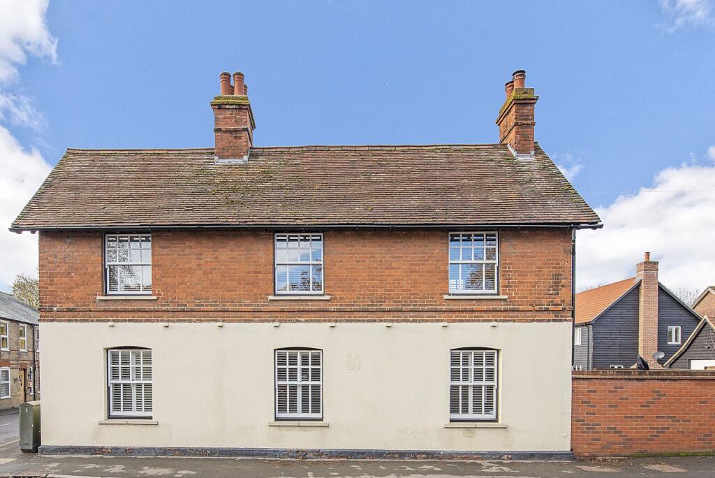 Main image of property: Swan Court, Offord Cluny, Cambs, PE19