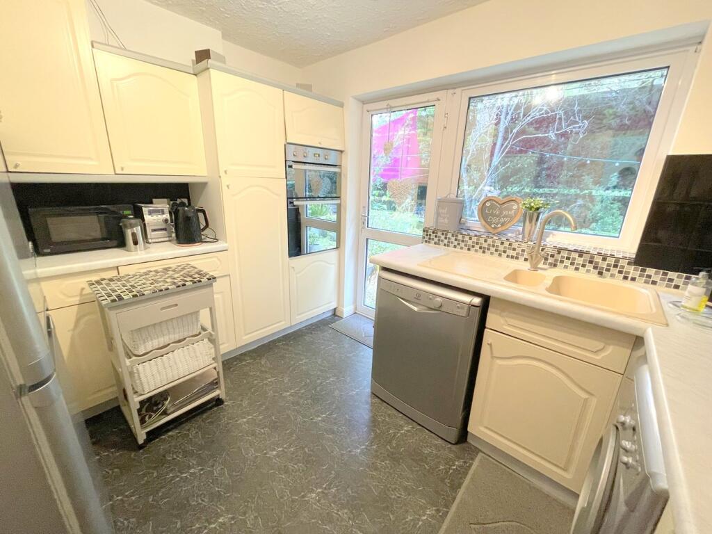 Additional image 6 of South Western Crescent, Lilliput, Poole, BH14