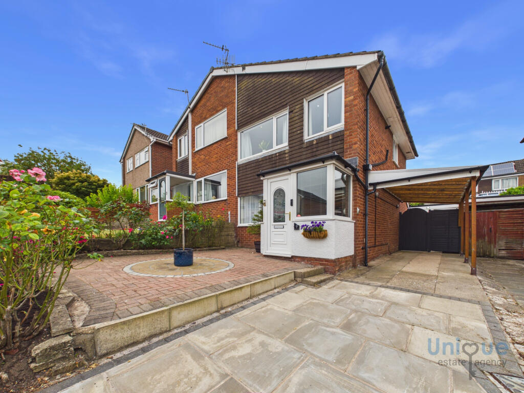 Main image of property: Abbots Close, Kirkham, PR4