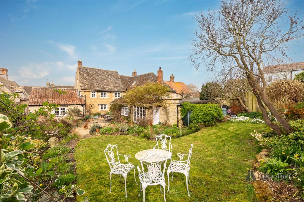 House in Ryhall, Rutland - View 3