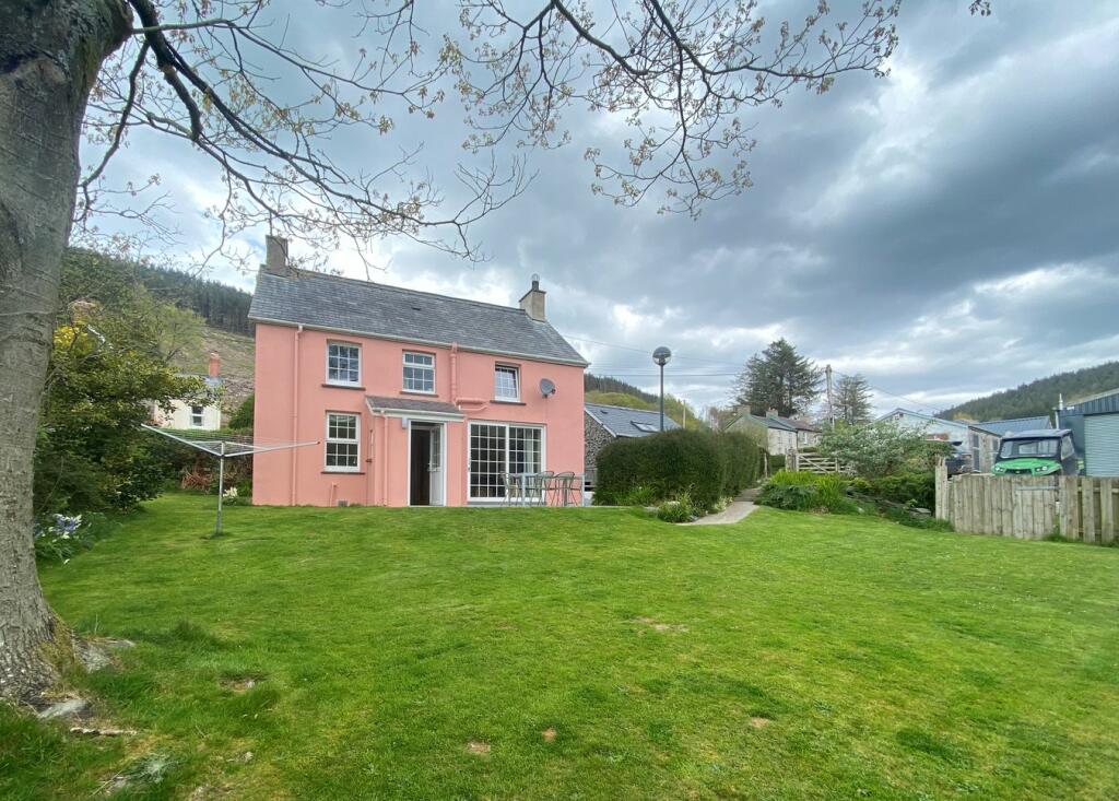 4-bed other on  Llanafan, Aberystwyth, SY23, £595,000
