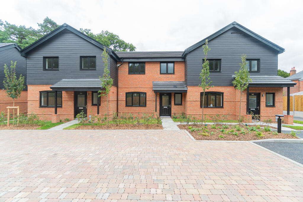 Main image of property: Langdown Lawn, Hythe