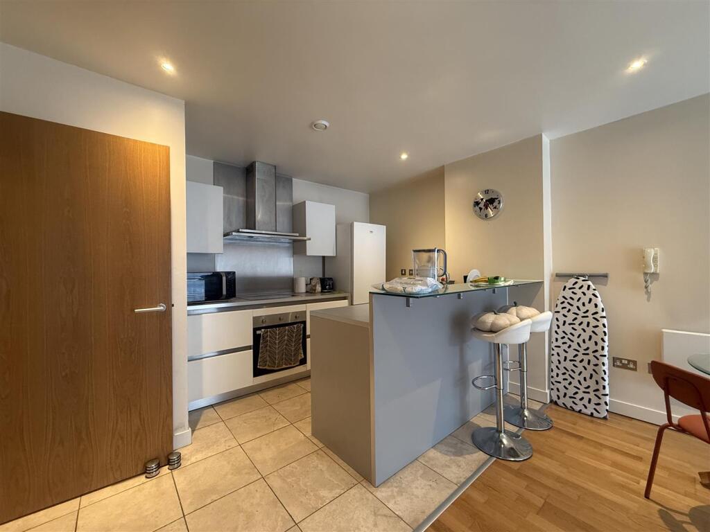 Apartment in Manchester, Northern Quarter, City Centre - More
