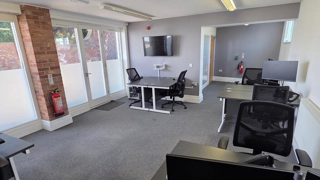 Photo 15