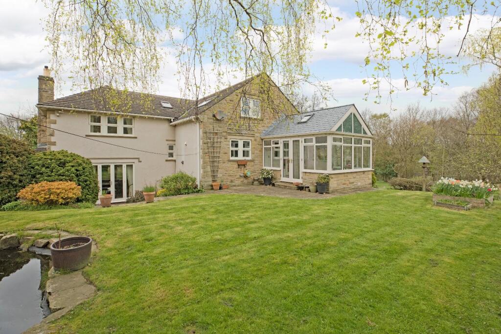 Main image of property: Moorfield Way, Ilkley