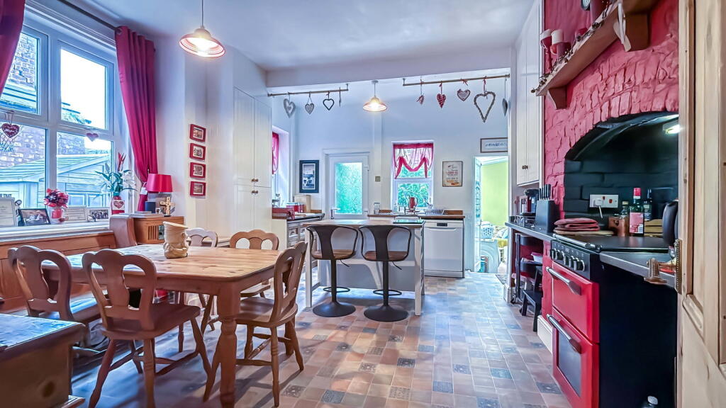 House in Sefton, Liverpool City Region - View 2