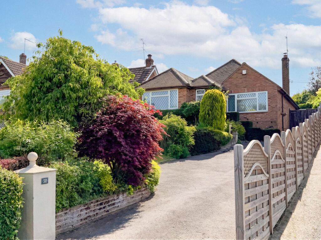 Main image of property: Sawpit Hill, Hazlemere, HP15