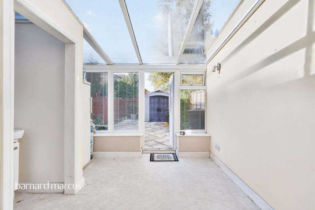 House in Kingston upon Thames - View 5