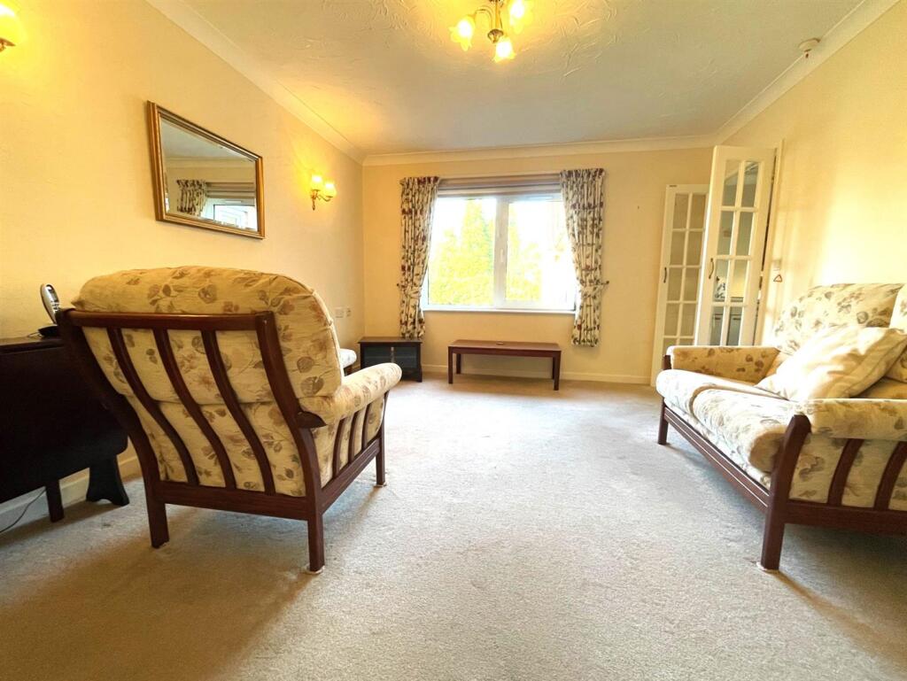 Apartment in North Ferriby, Swanland - View 4