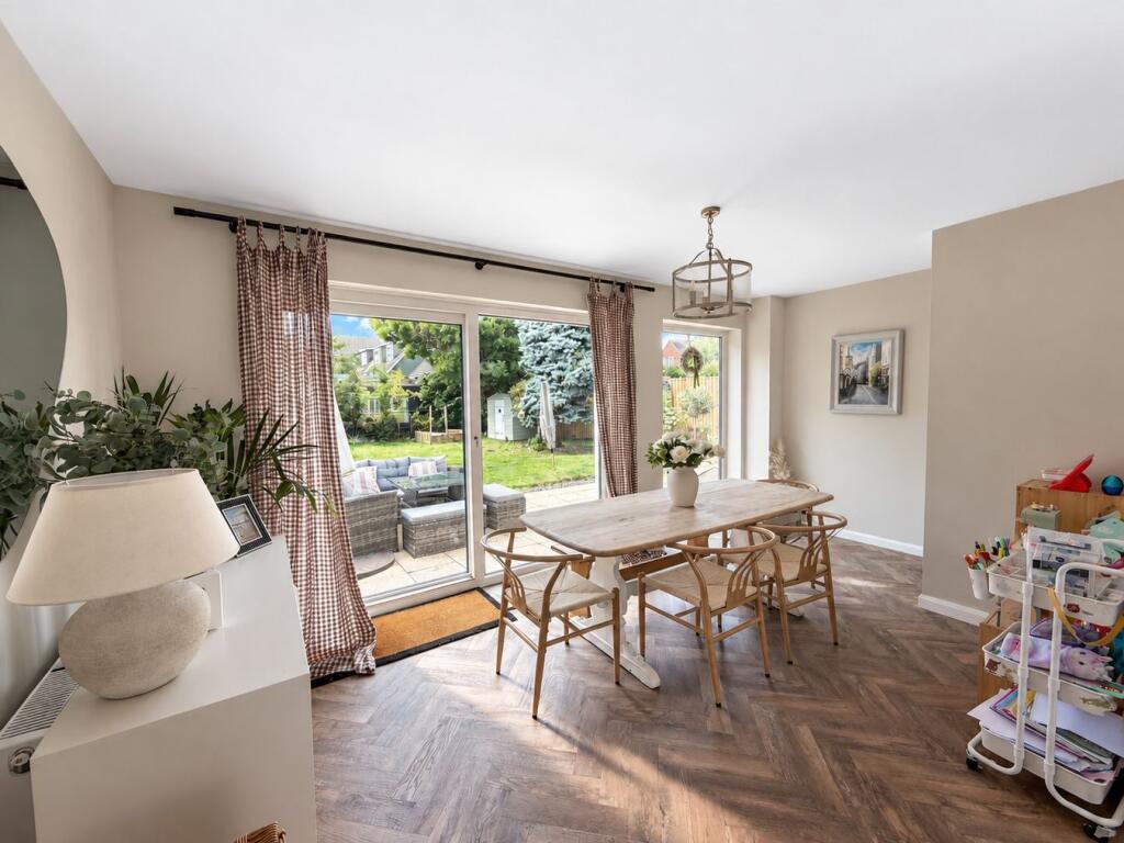 House in Bexhill-on-Sea, White Hill - View 4