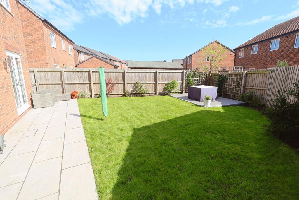 House in Llay - View 2