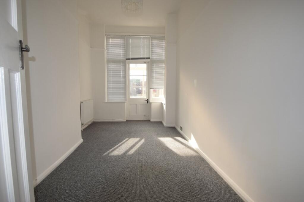 Apartment in Portsmouth - View 4