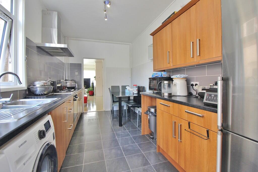 House in Portsmouth - View 3