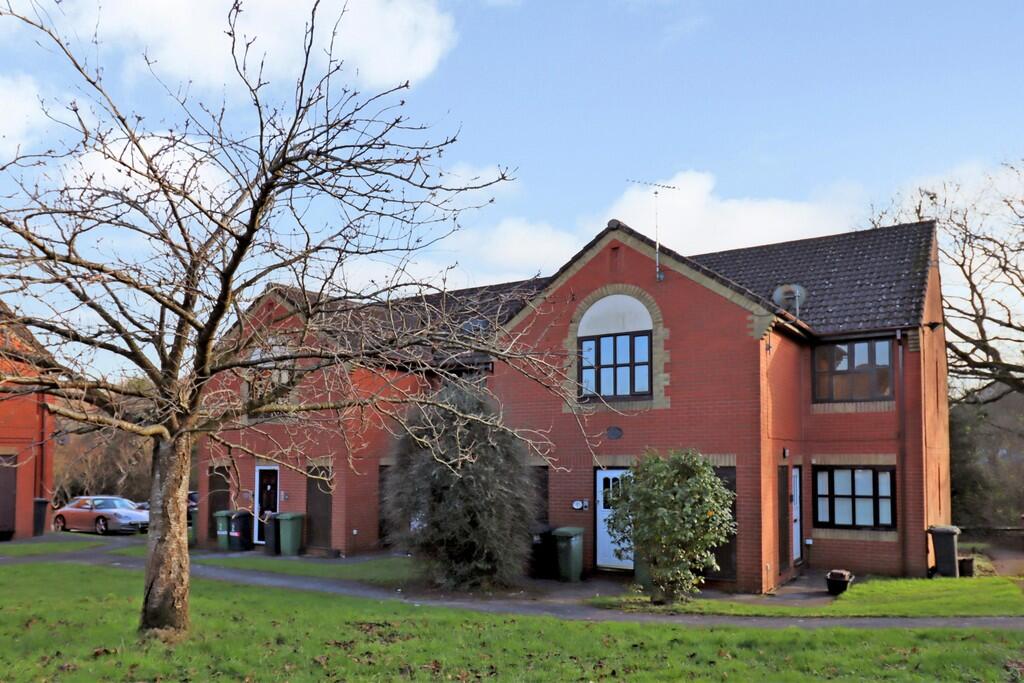 Main image of property: Hedge End, Southampton