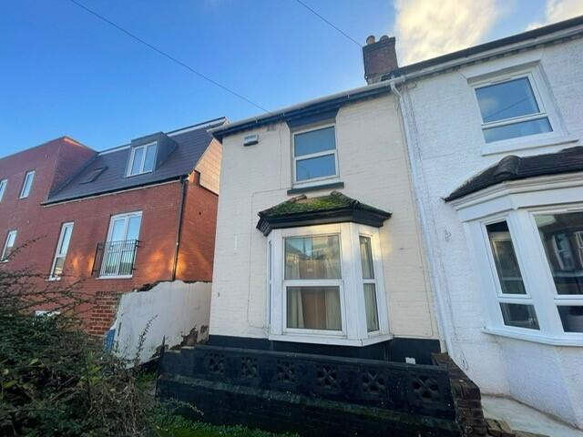House in Southampton - View 5
