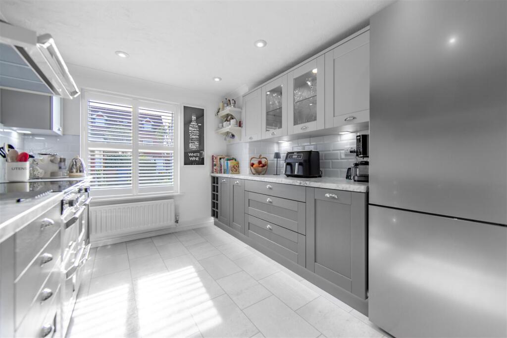 Shawbrow Close, Haydon Grange, NE7 photo 2