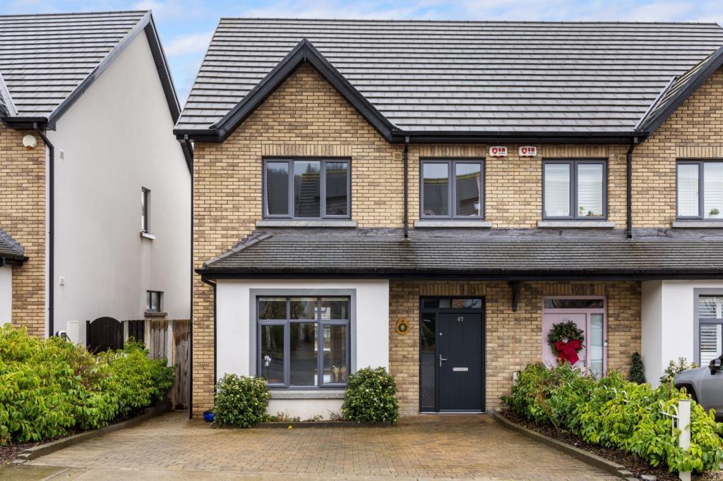 Main image of property: 67 Waverly Avenue, Greystones, Co Wicklow, A63 YF21