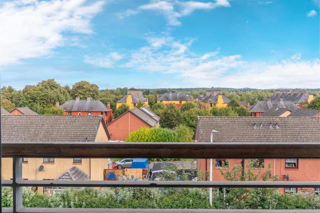 Apartment in Perth - View 4