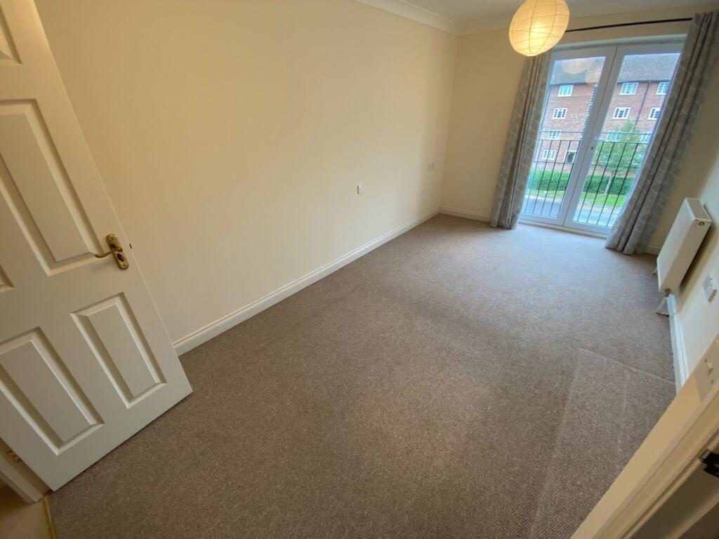 Apartment in Southampton - More