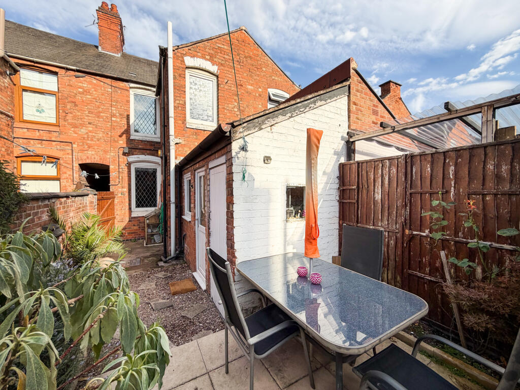 House in Leicester, Black Friars - More