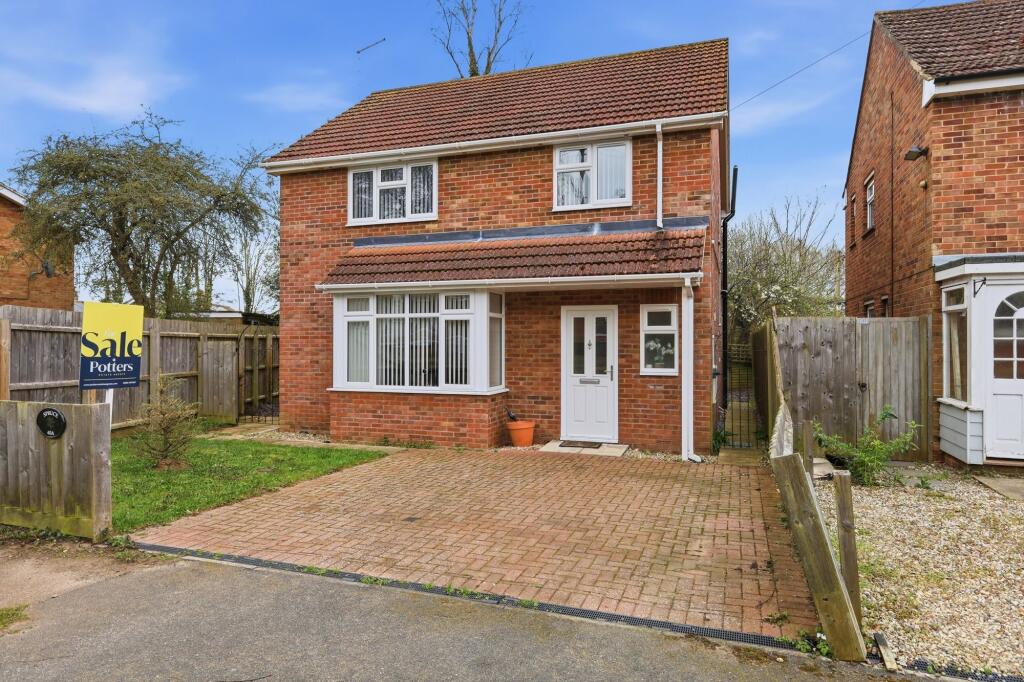 Main image of property: St. Andrews Place, Melton, IP12