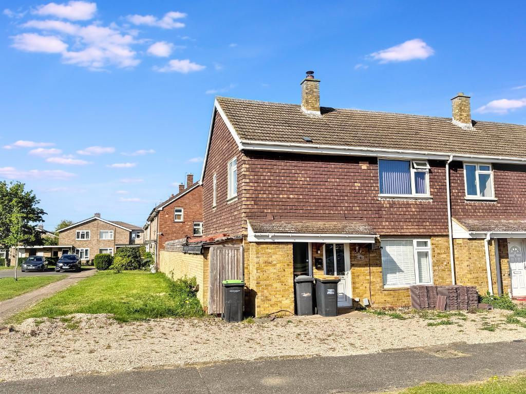 Main image of property: Clyde Crescent, Bedford, MK41 7ER
