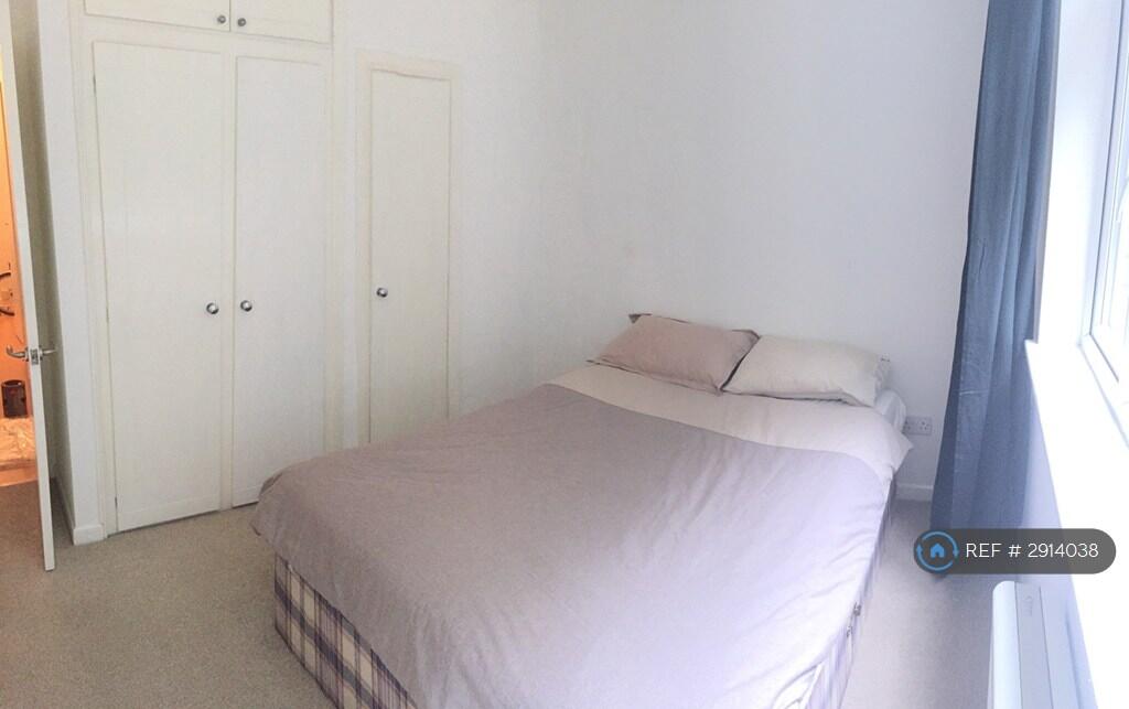 Main image of property: Savoy Close, Birmingham, B32