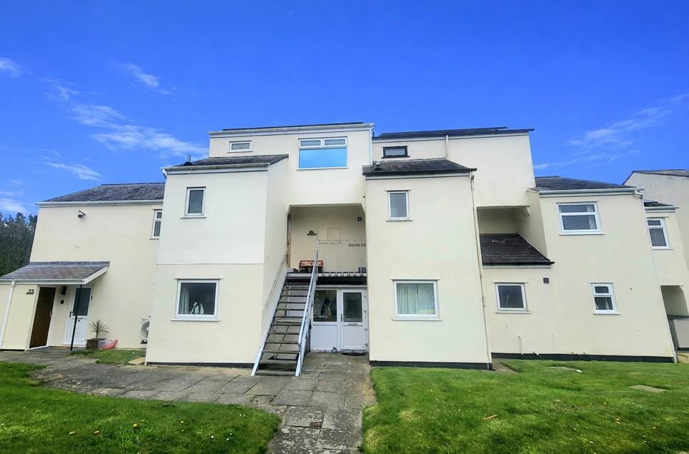 Main image of property: 24 Glan Gors, Harlech