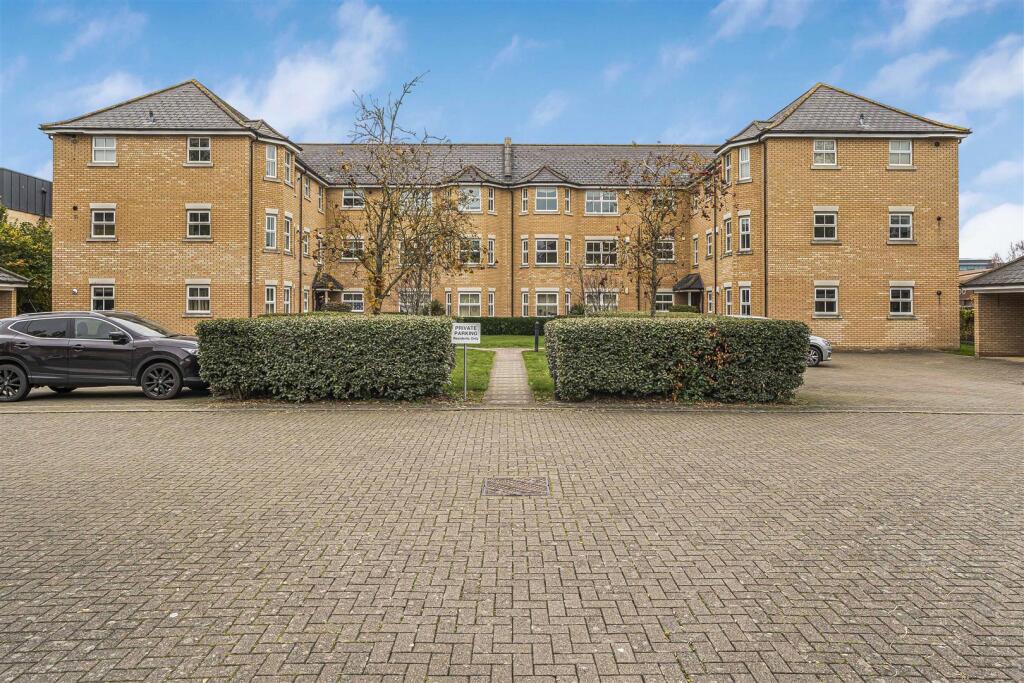 Main image of property: Regency Square, Cambridge
