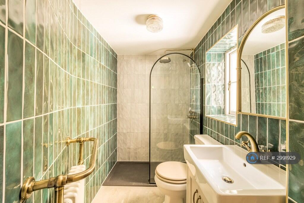Main image of property: Caledonia Place, Bristol, BS8