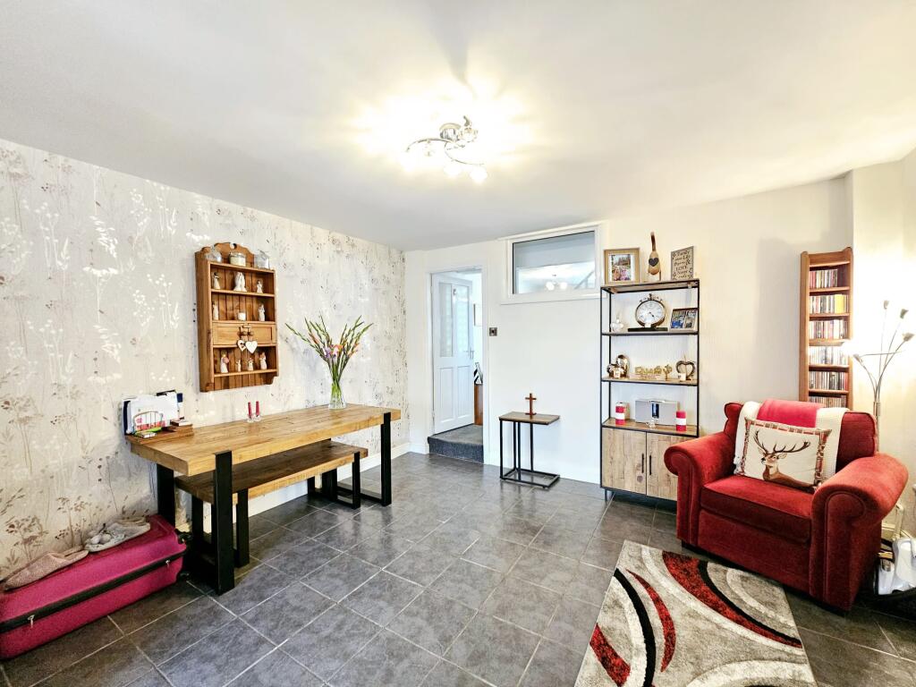 House in York - View 4