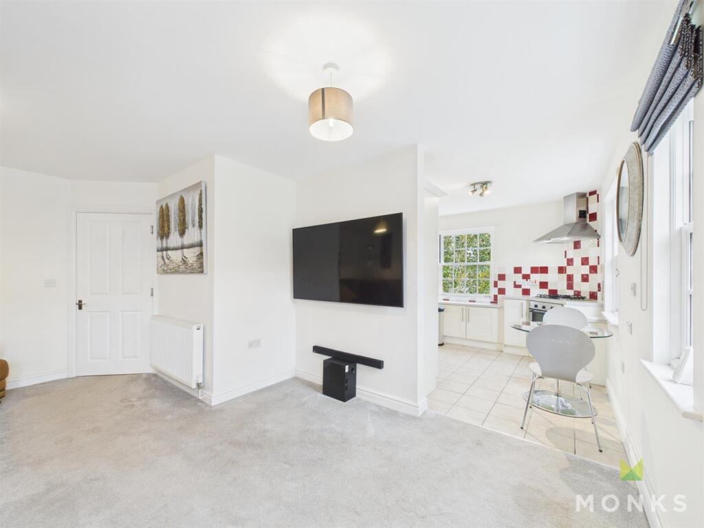 Apartment in Shrewsbury - View 4