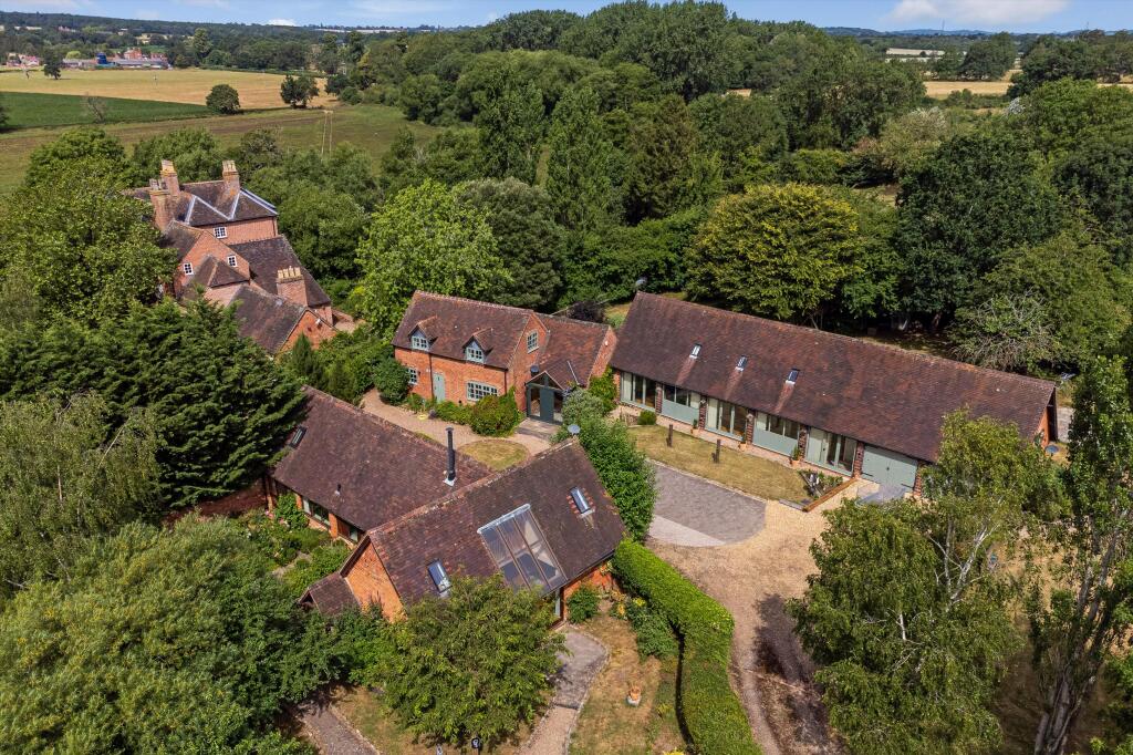 Main image of property: Coughton Fields Lane, Coughton, Alcester, Warwickshire B49