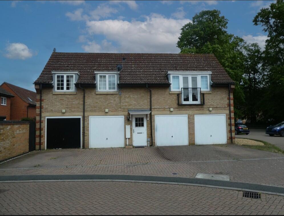 Main image of property: Holloway Avenue, Bourne, Lincolnshire, PE10