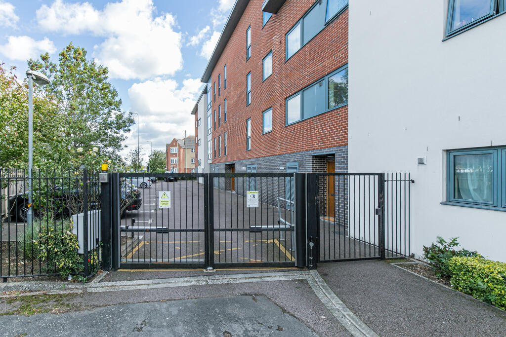 Property photo 11
