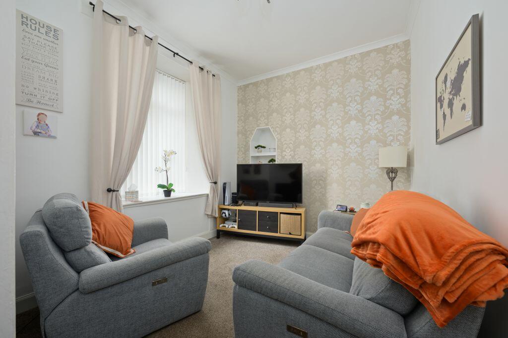 Apartment in Kirkcaldy - View 3