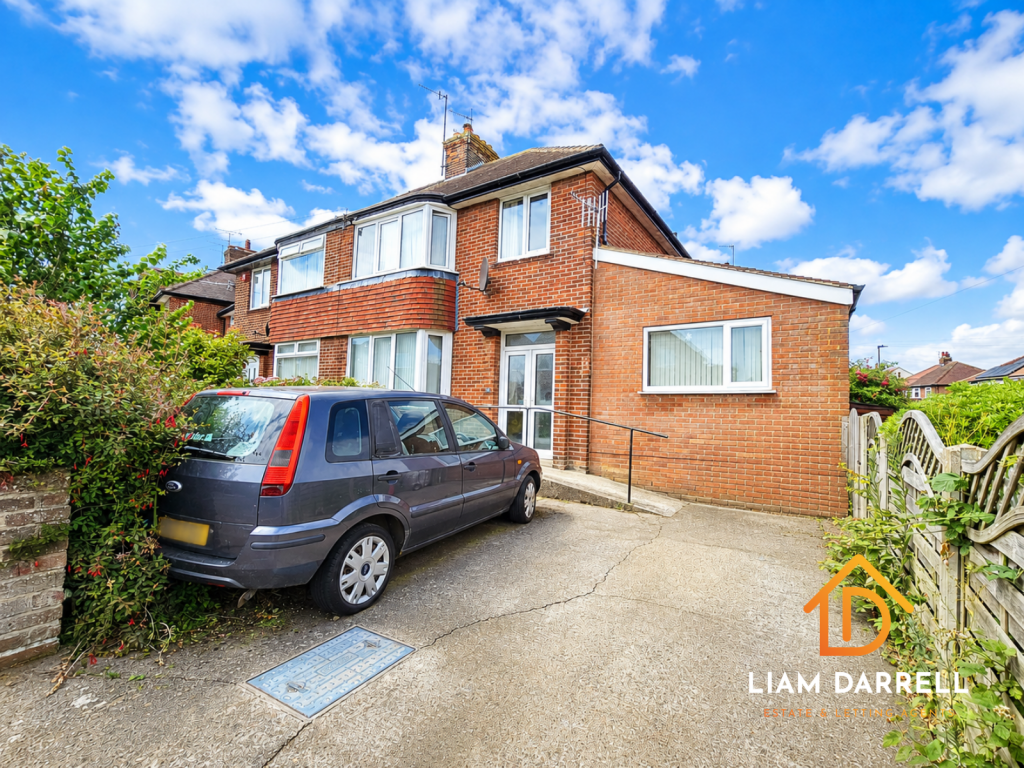 4-bed semi-detached on Fieldstead Crescent, Newby, Scarborough, North Yorkshire, £265,000