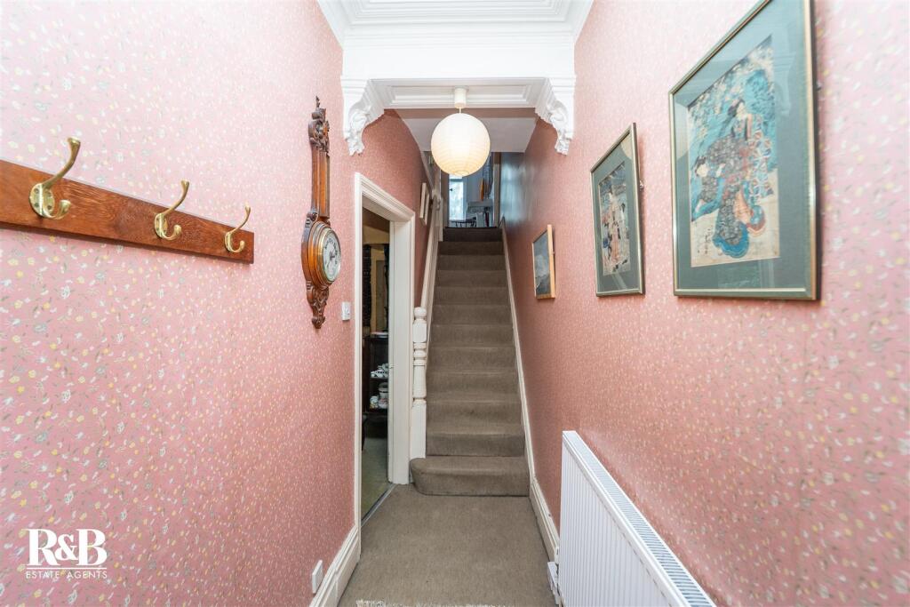 House in Lancaster - View 5