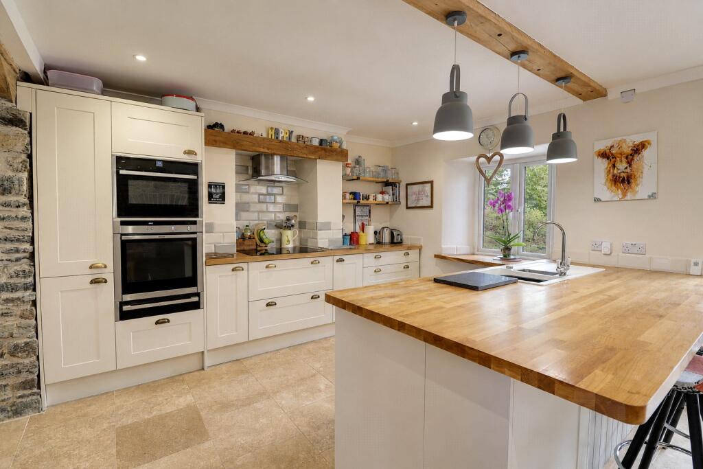 House in Plymouth, North Hill - View 2