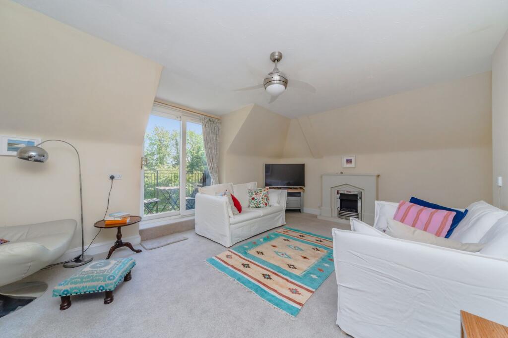 Delves Close, Ringmer, BN8 photo 4