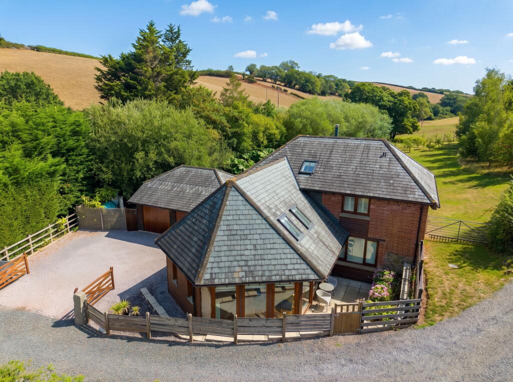 Main image of property: Hollacombe, Crediton, EX17