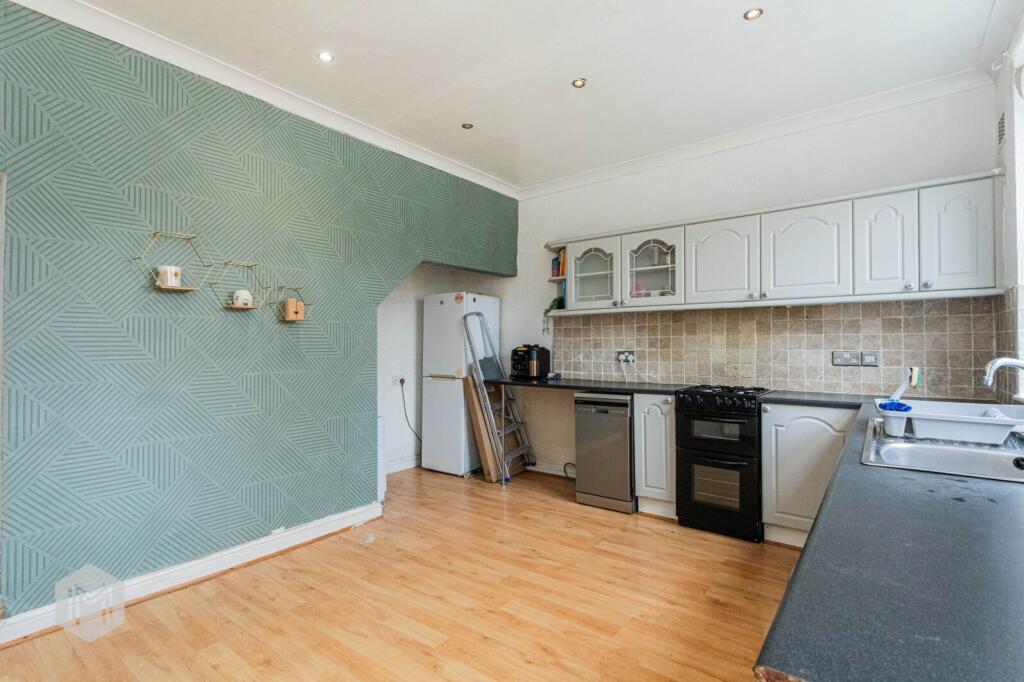 House in Manchester - More