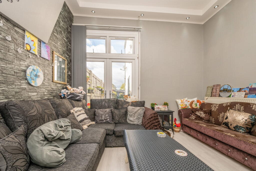 House in Birmingham, West Midlands - View 3