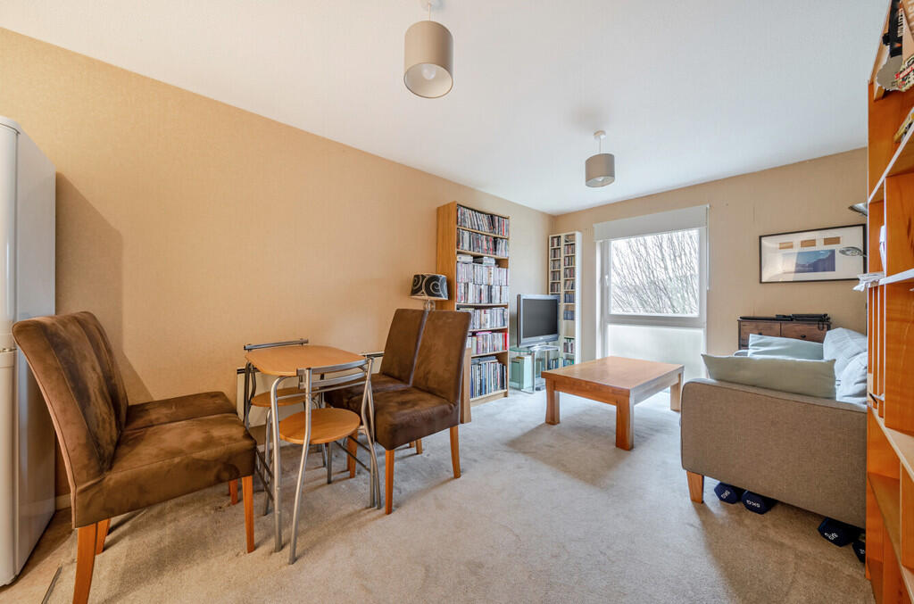 Apartment in London - View 2