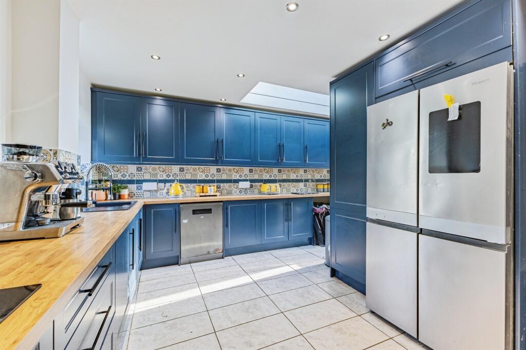 House in Torquay - View 3