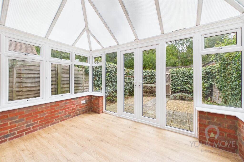 House in Oundle, North Northamptonshire - More