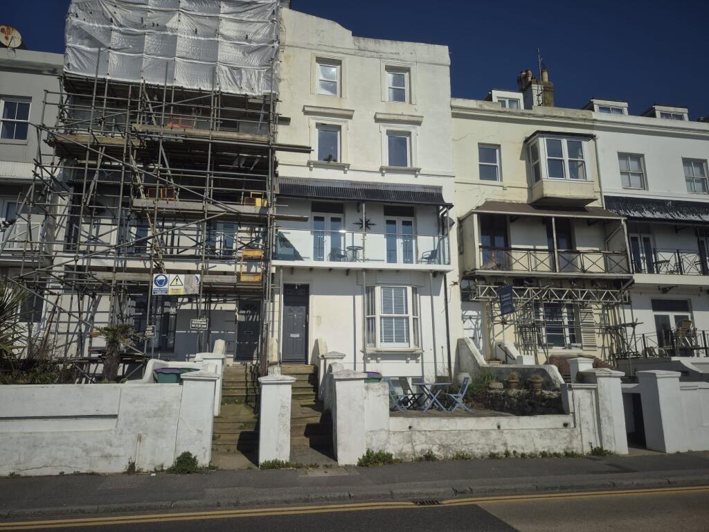 Main image of property: Flat 4, 6 Wellington Terrace, Sandgate, Folkestone, Kent CT20 3DY